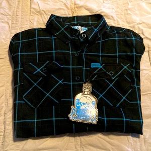 Brand new with tag woman’s size large cyanide DIXXON flannel never worn